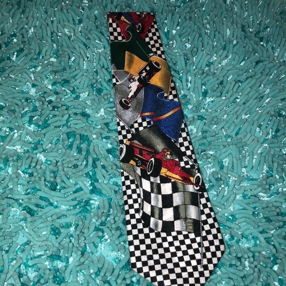 Renaissance Tie
